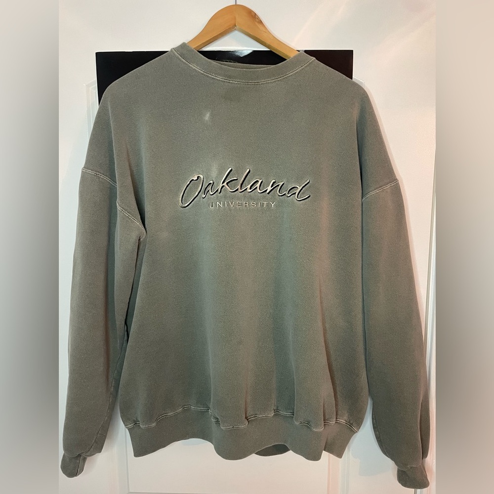 Vintage Oakland university crewneck
